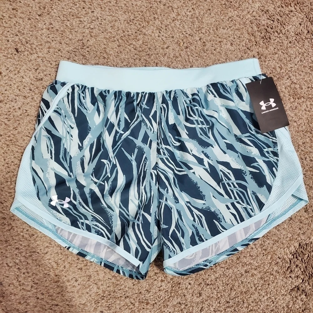 NWT Under Armour Women's Fly By 2.0 Printed Running Shorts S